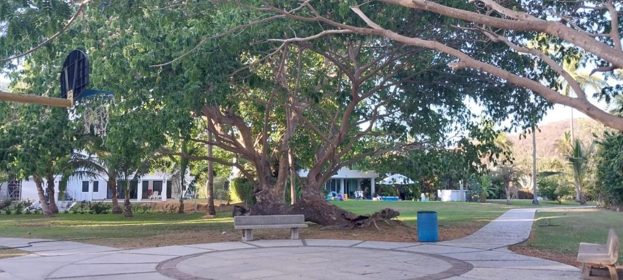 Casa Yuli Villa มานซานิโญ ภายนอก รูปภาพ